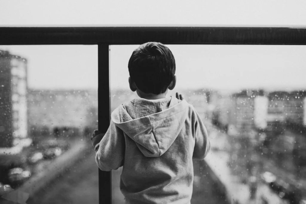 Signs Your Child May Need a Child Psychologist: Understanding When to Seek Help 2 Child-Psychologist