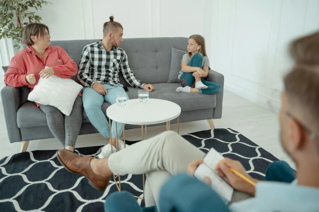 Child Counseling: When Should Parents Seek Help? 4 Child-Counseling